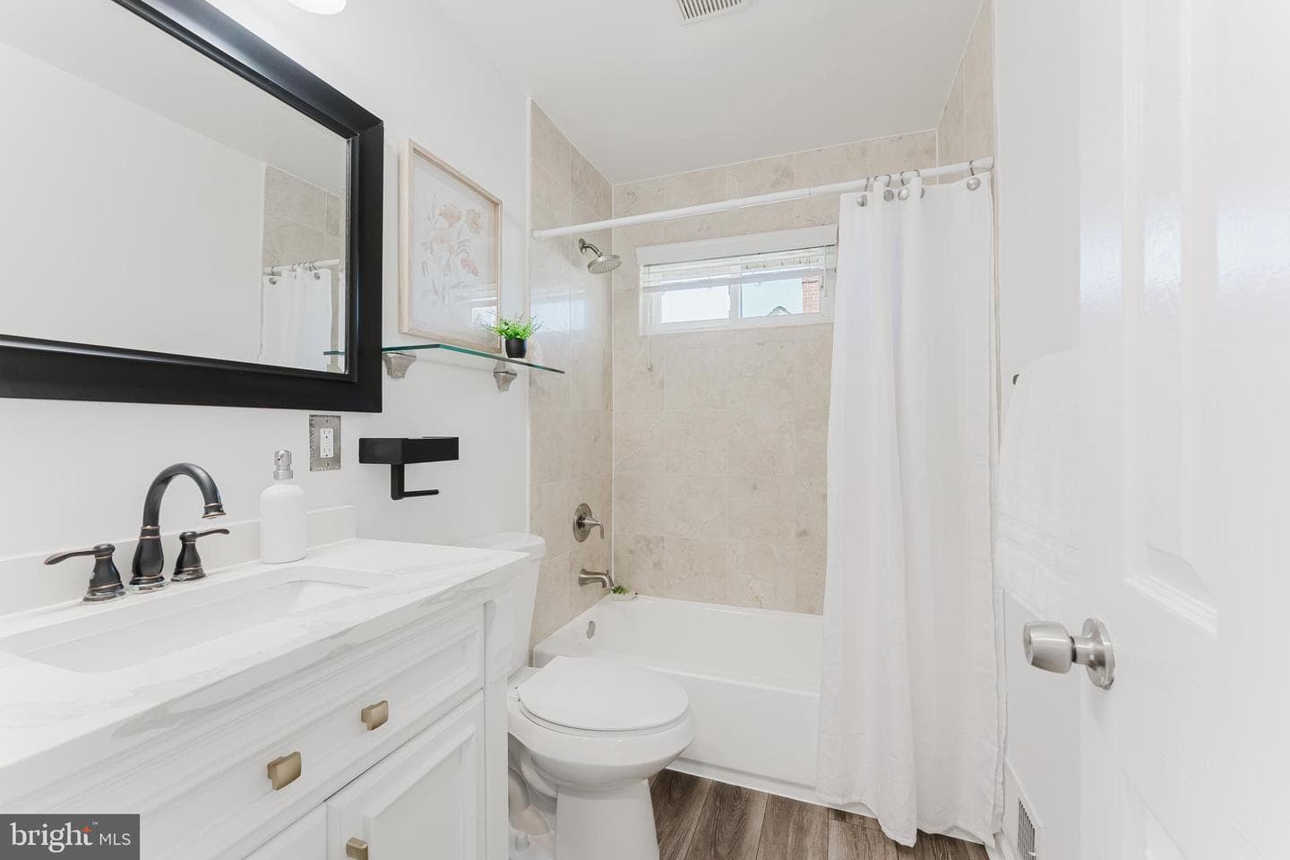 3269 Annandale Road photo 18