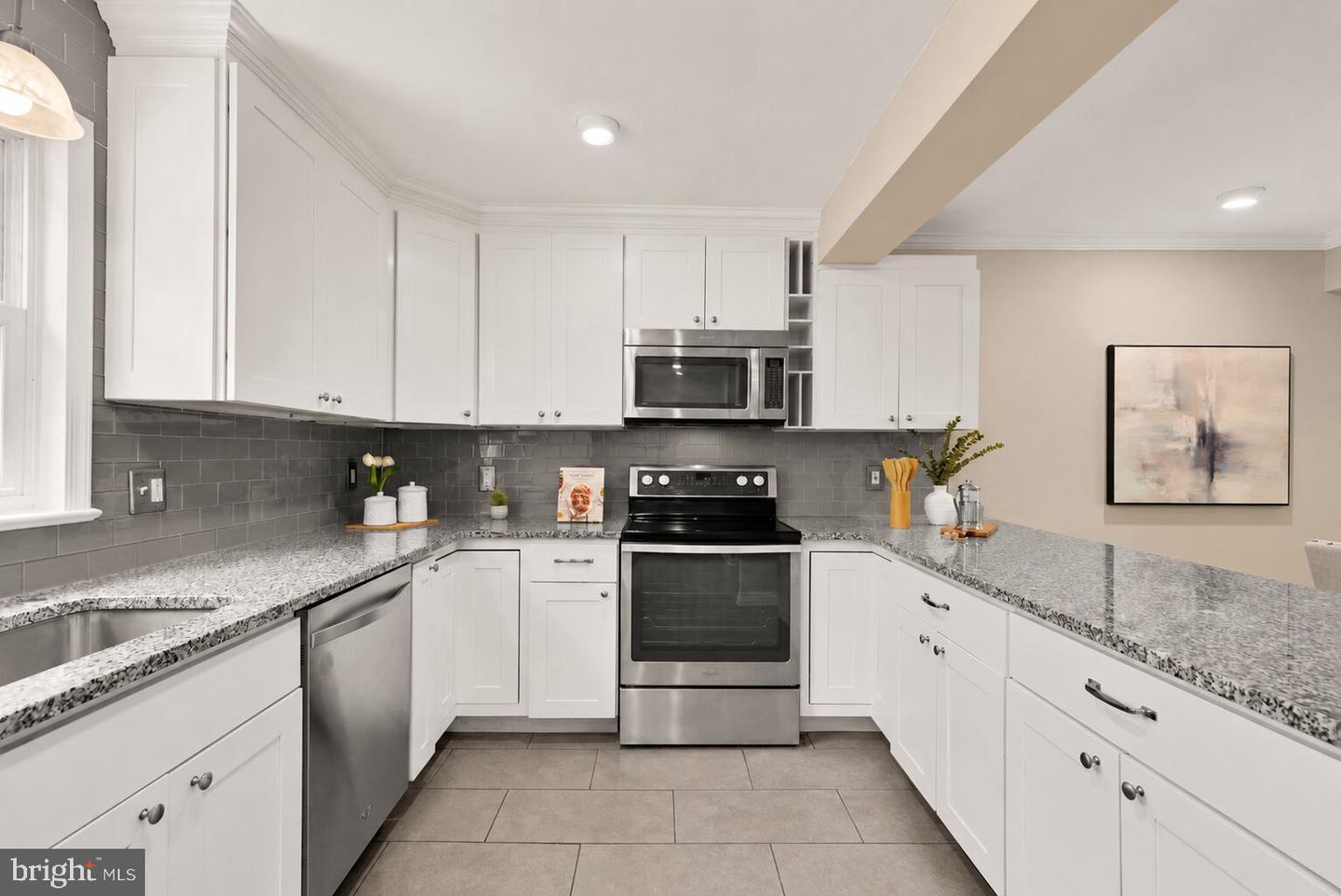 8221 Doctor Craik Court photo 8