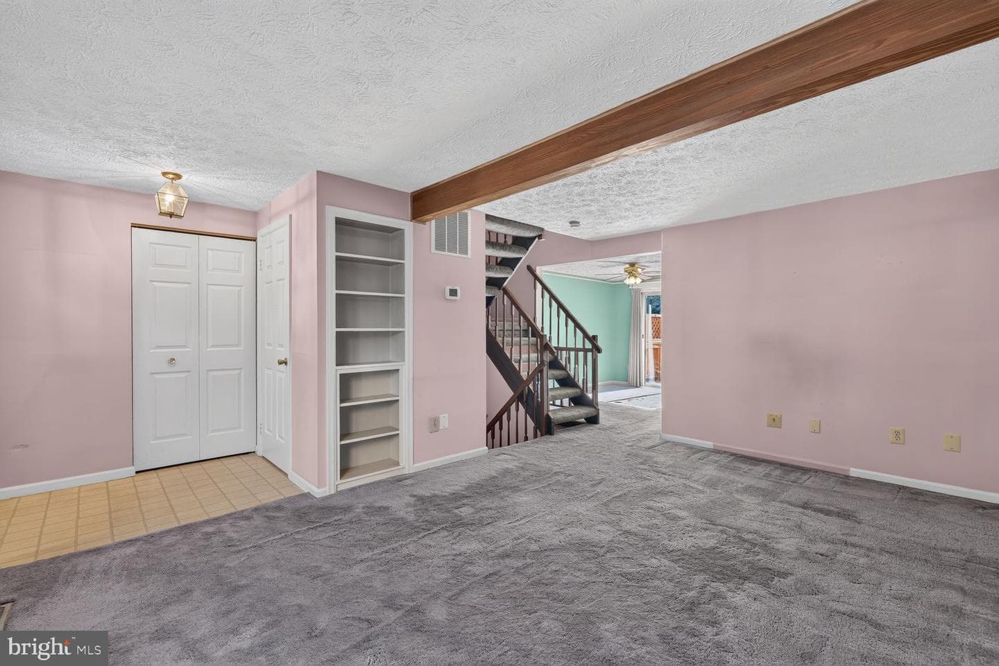 6109 Gardenia Court photo 6