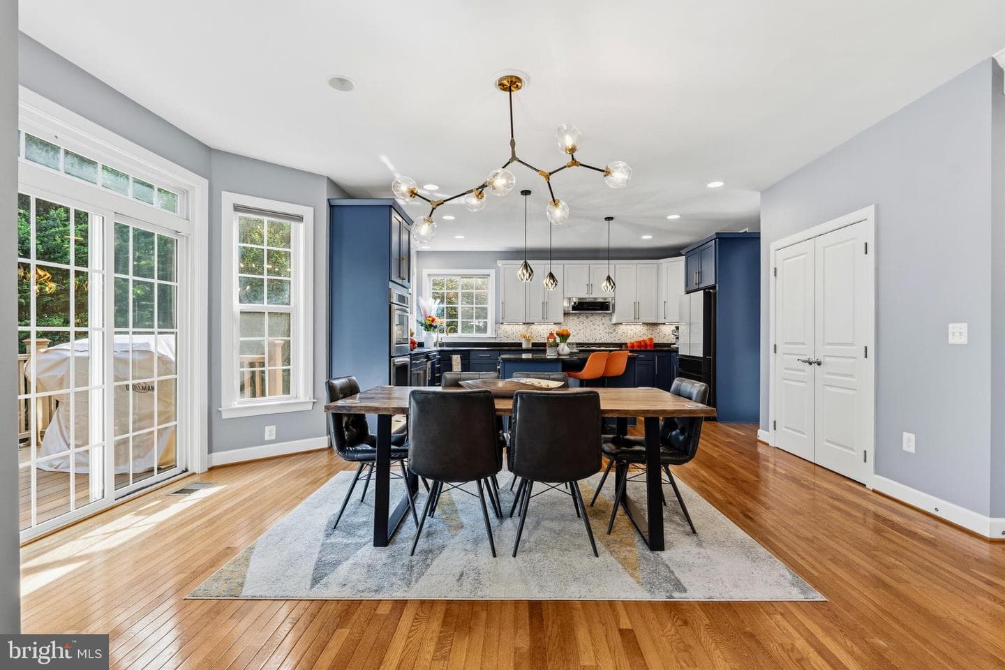 407 Madison Street photo 18