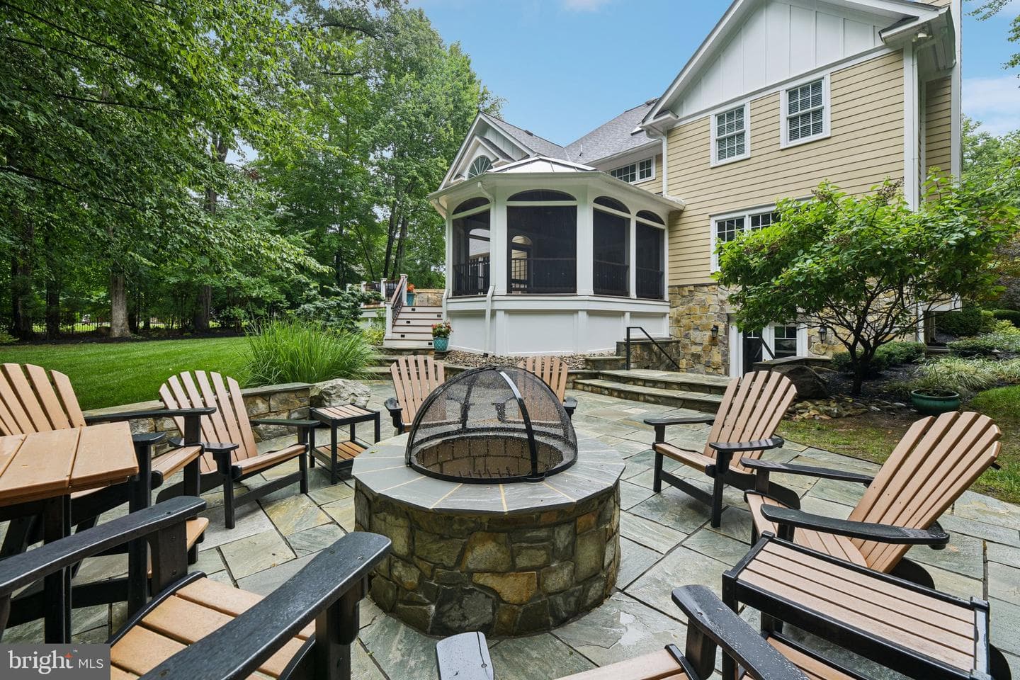 512 Seneca Green Way photo 143