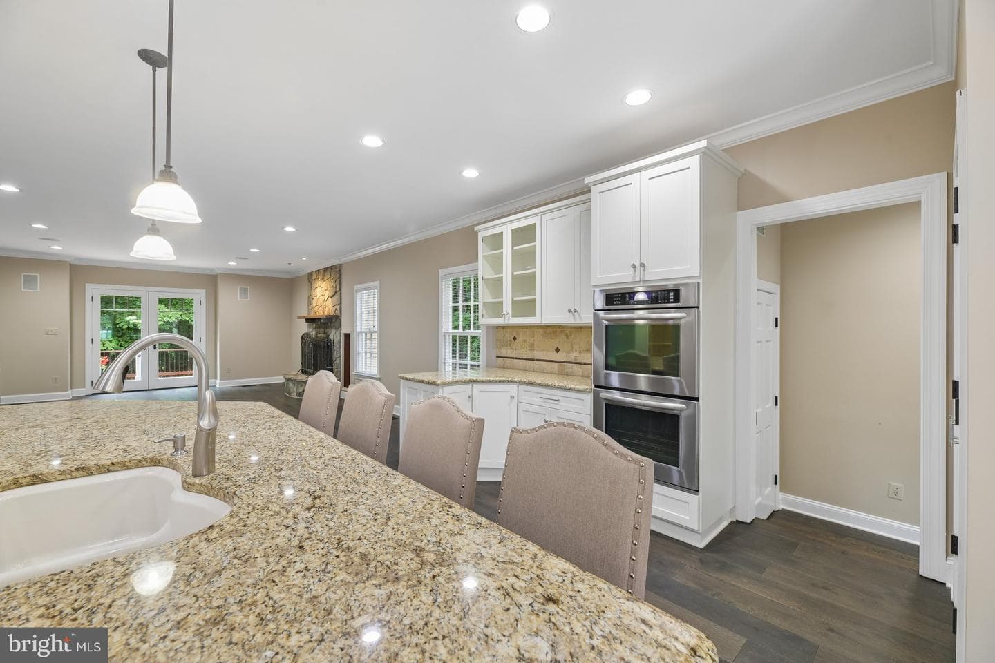 512 Seneca Green Way photo 19