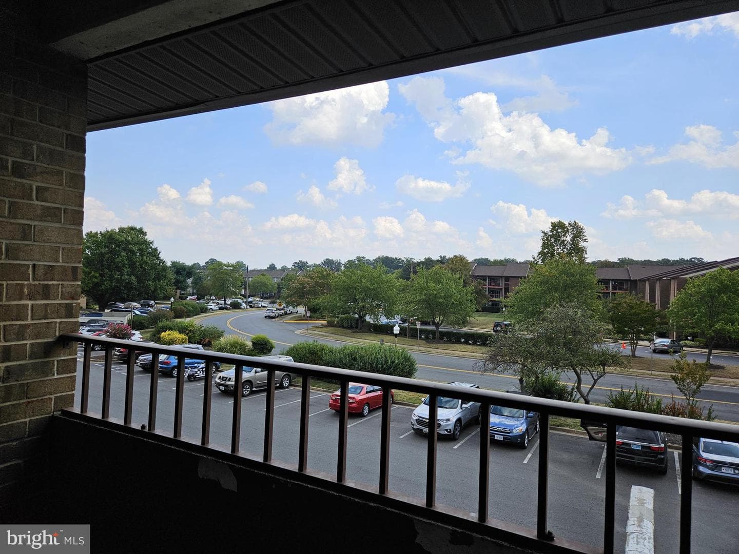 511 Florida Ave # 201 photo 9