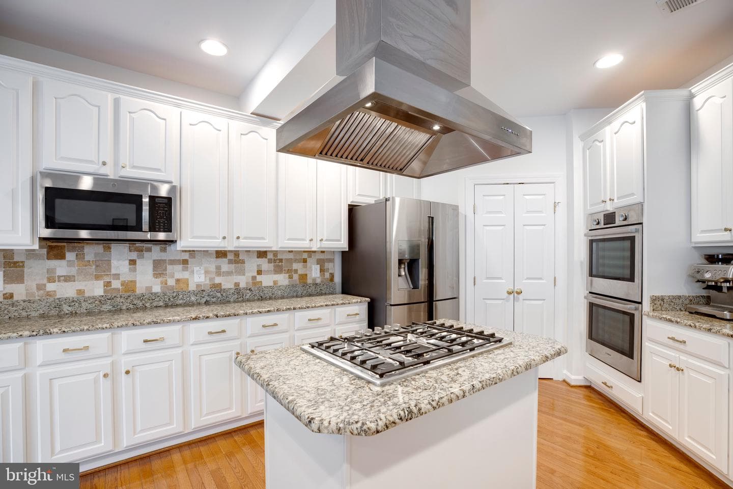 3714 Valley Oaks Drive photo 34
