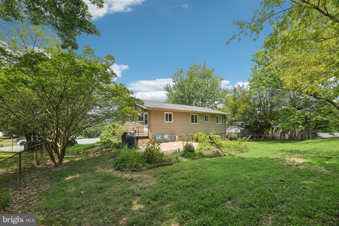4957 Regina Drive photo 46