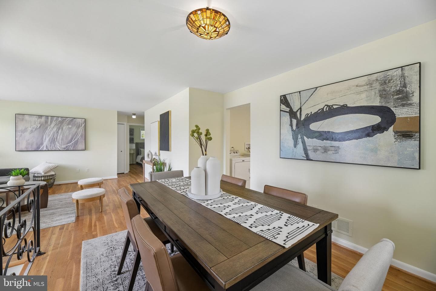 4957 Regina Drive photo 9