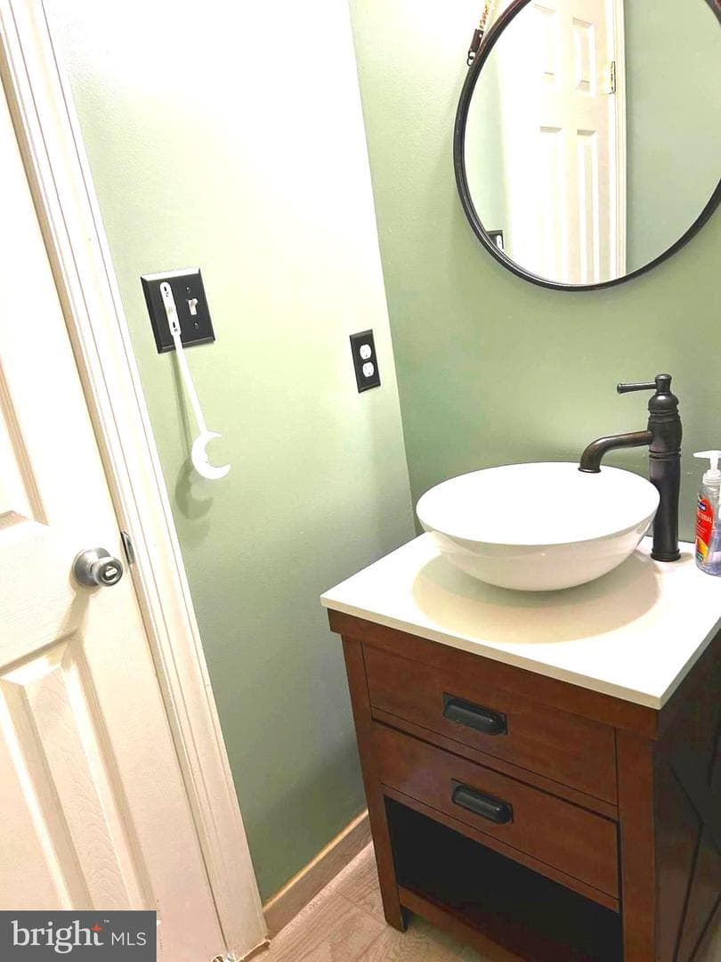 14718 Winterfield Court photo 6