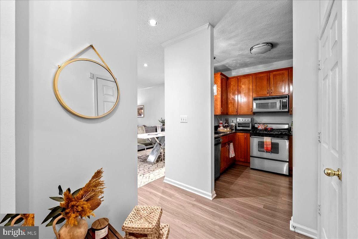 1708 Lake Shore Crest Drive #24 photo 10