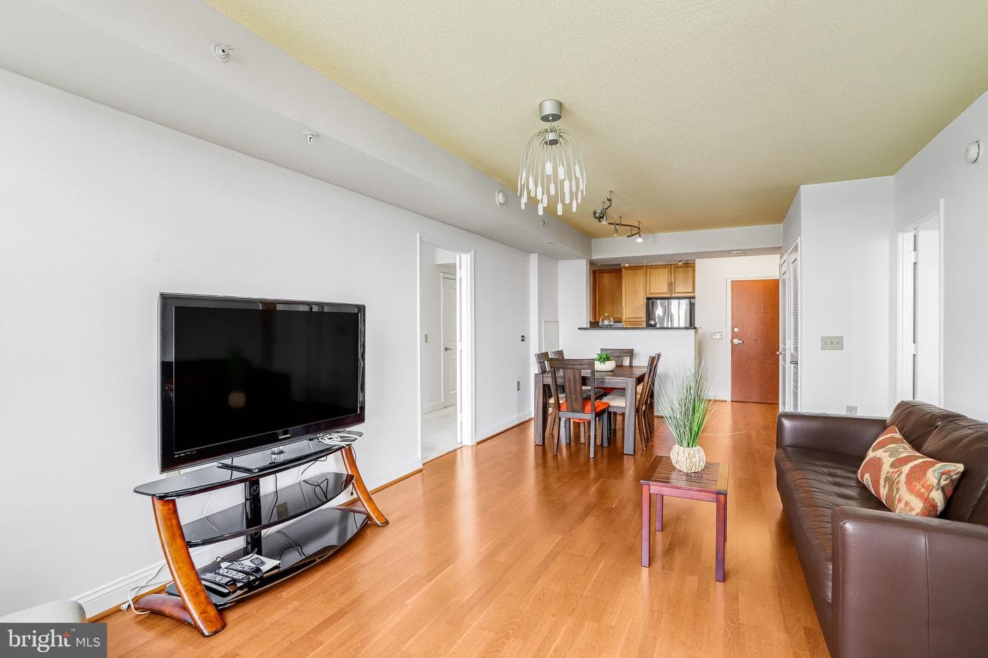 11760 Sunrise Valley Drive #415 photo 14