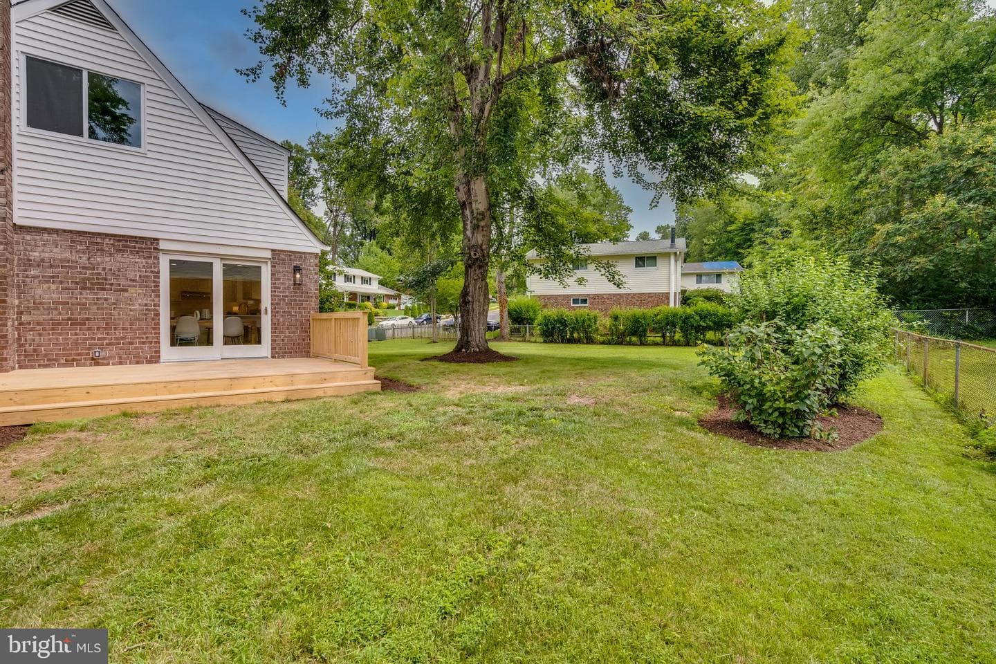 5301 Pommeroy Drive photo 37