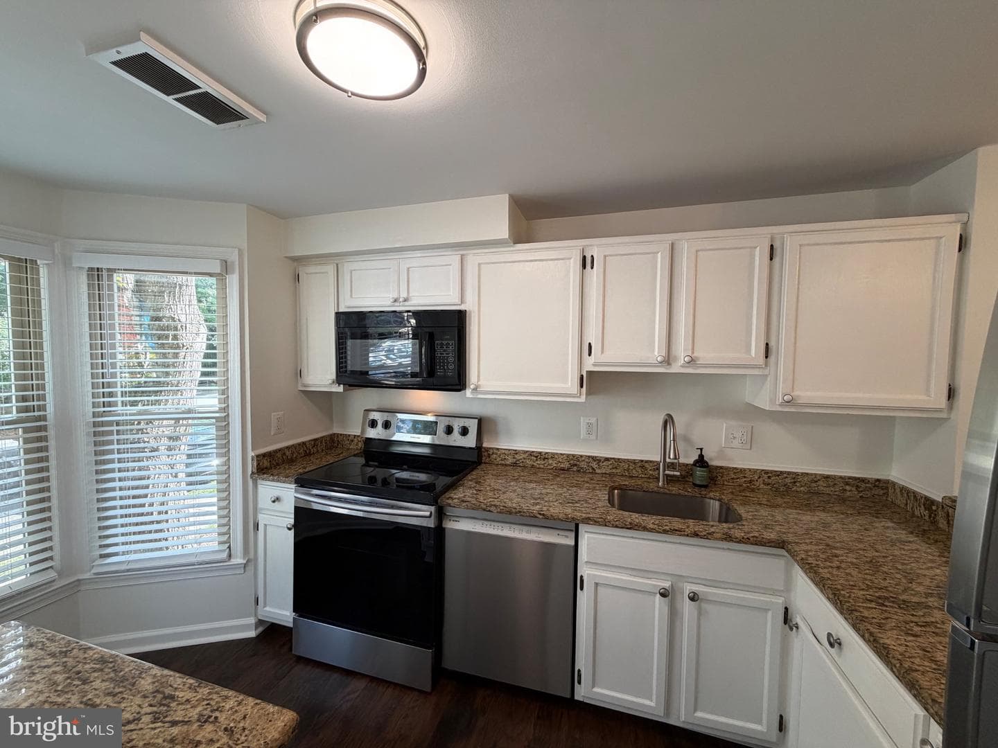 2121 Whisper Way photo 5