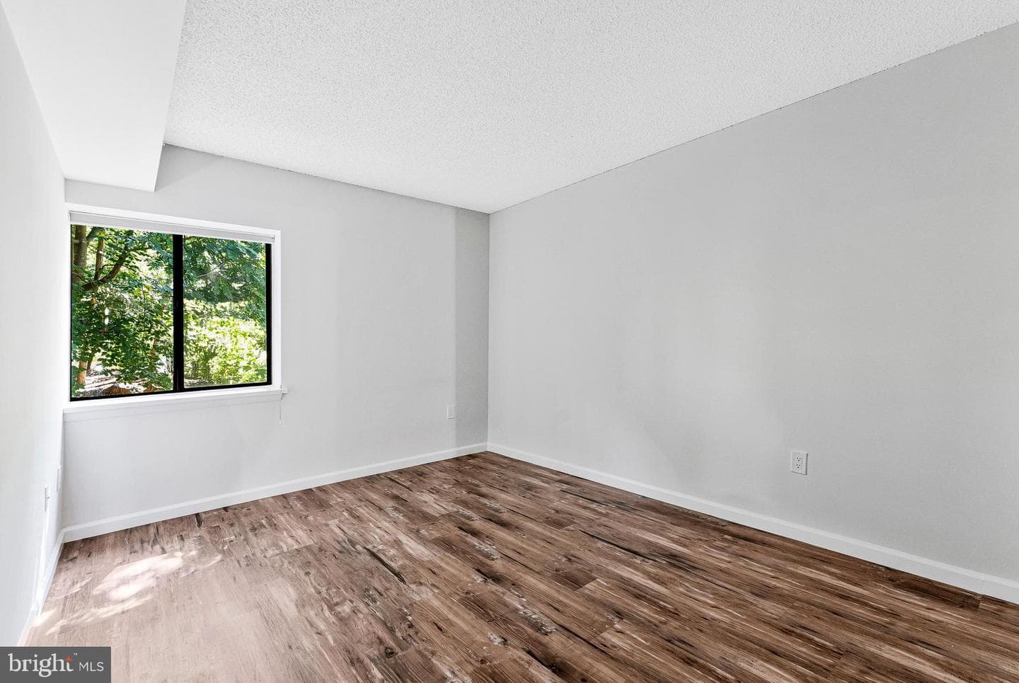 2210 Springwood Dr # 107 photo 21