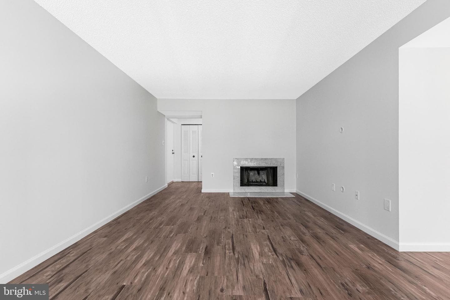 2210 Springwood Dr # 107 photo 9