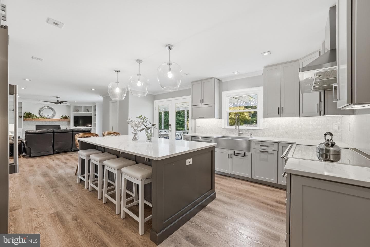 10834 Henderson Road photo 15