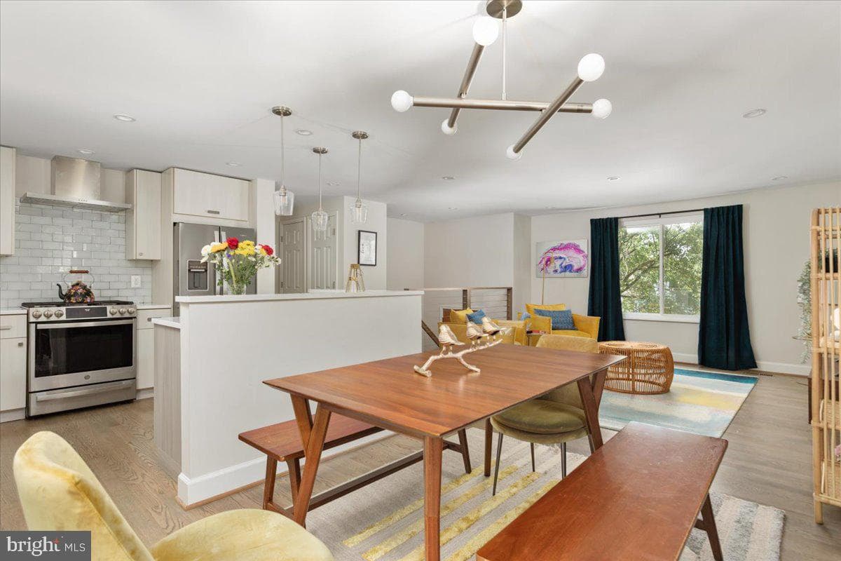 13024 Farthingale Drive photo 12