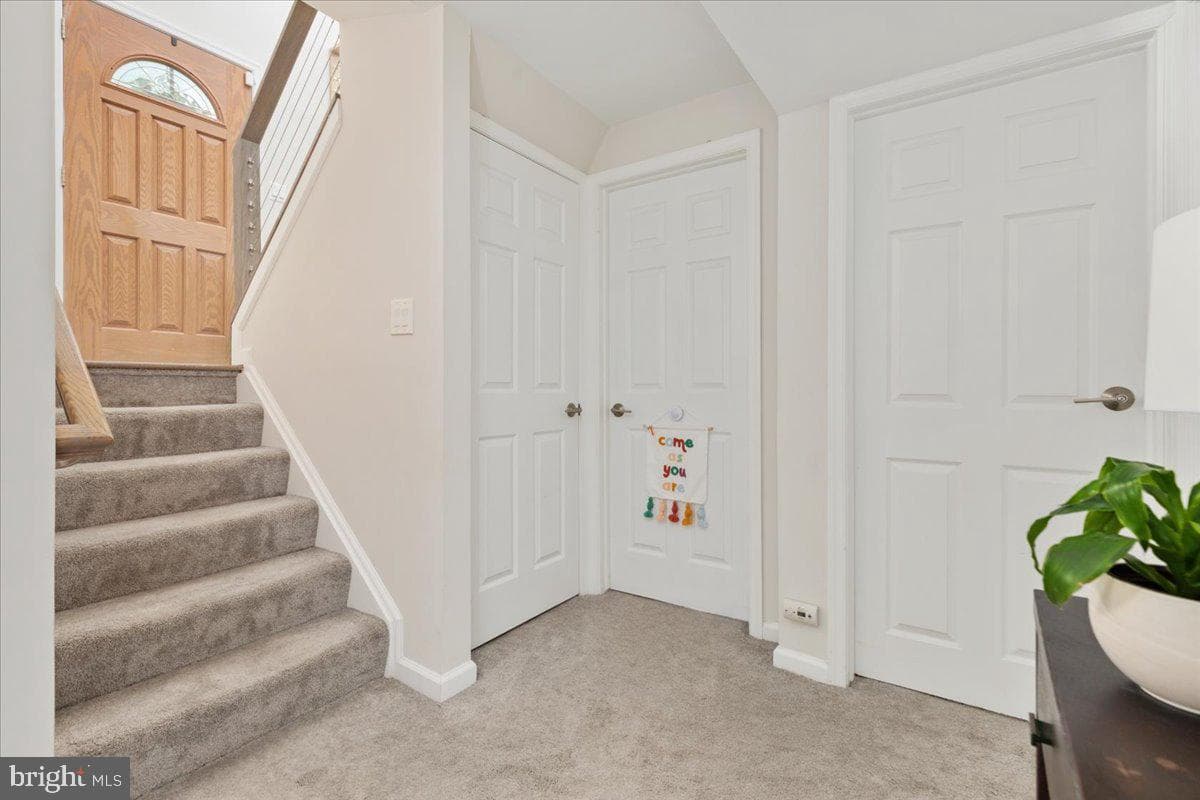 13024 Farthingale Drive photo 19