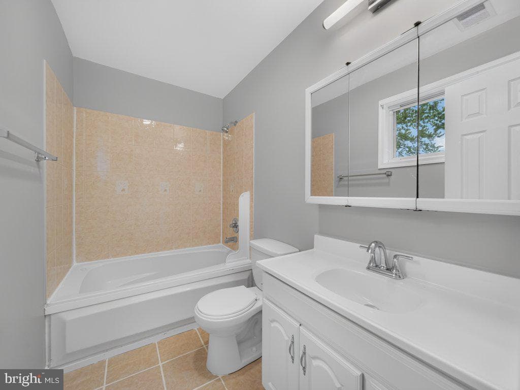 4906 Upland Drive photo 38