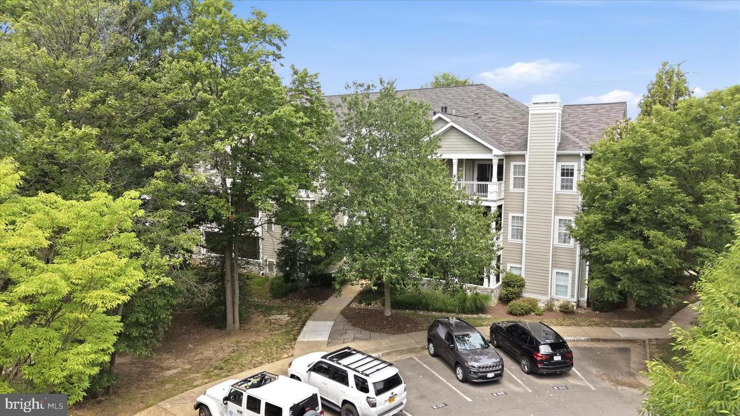 1700 Lake Shore Crest Drive #31 photo 40