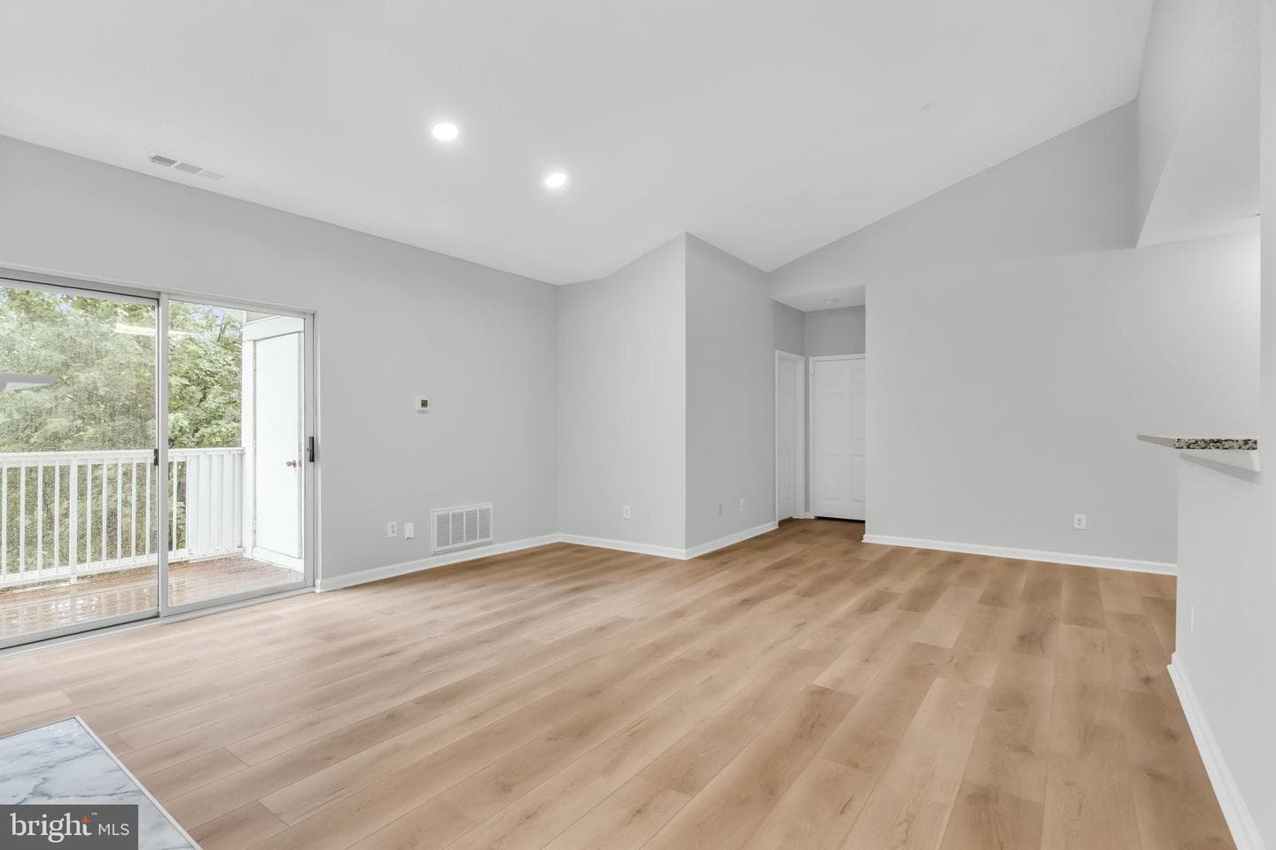 1701 Lake Shore Crest Drive #31 photo 9
