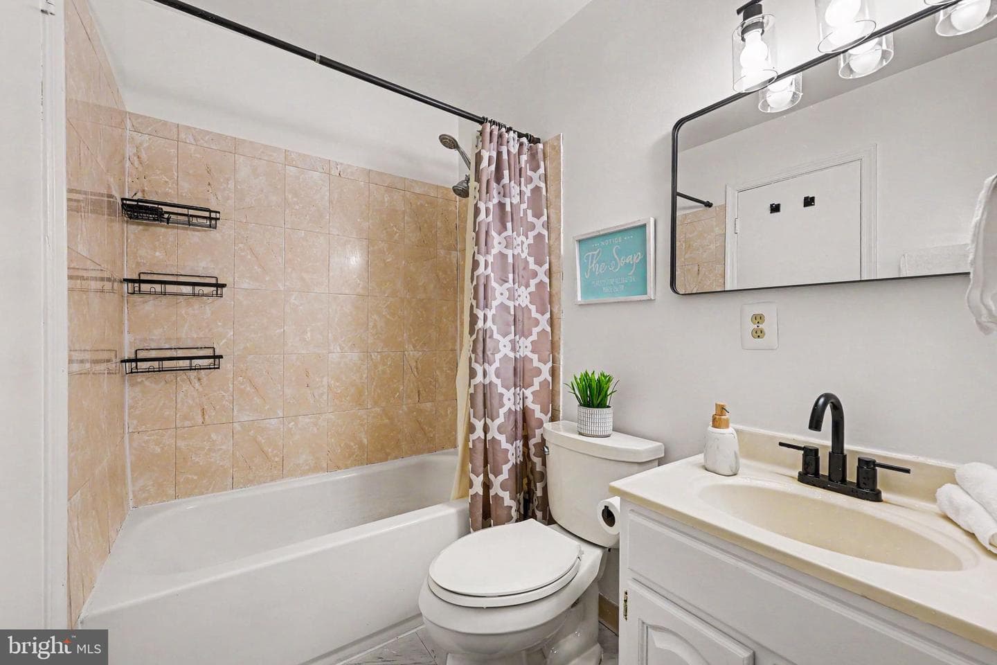 9400 Packard Way photo 21