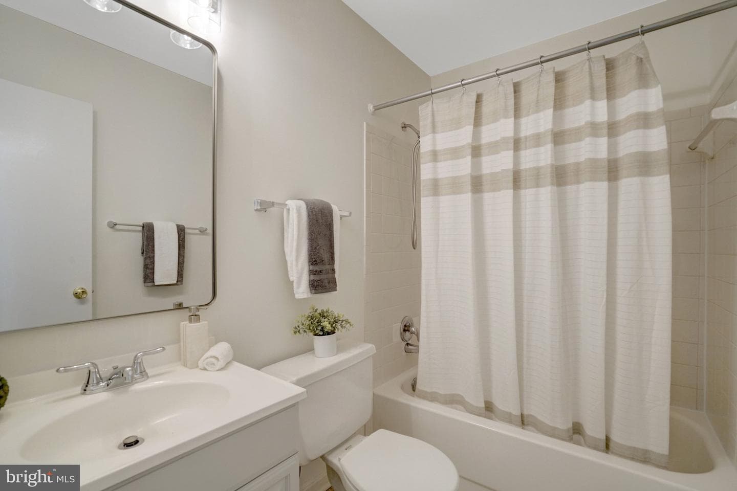 9674 Scotch Haven Drive photo 27