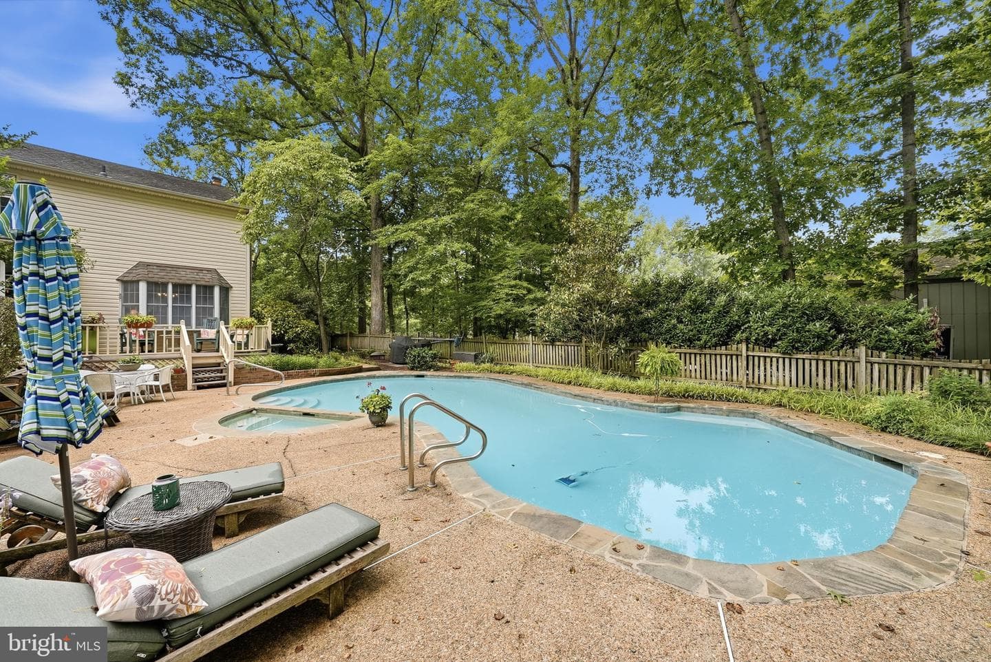 10516 Walter Thompson Drive photo 45