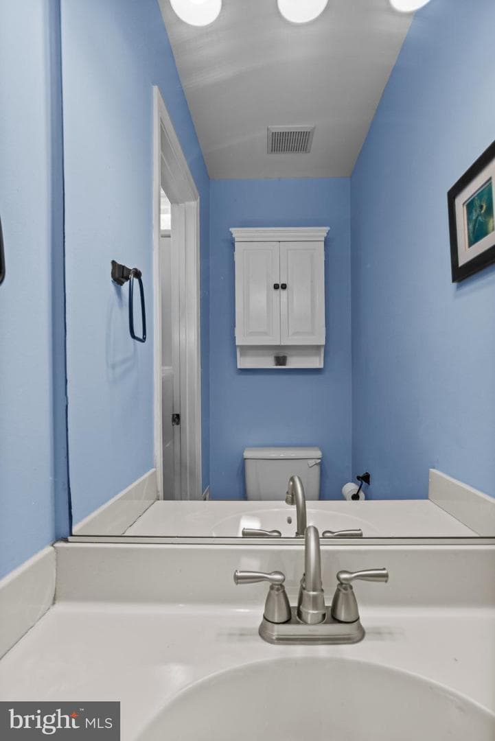 7238 Lensfield Court photo 22