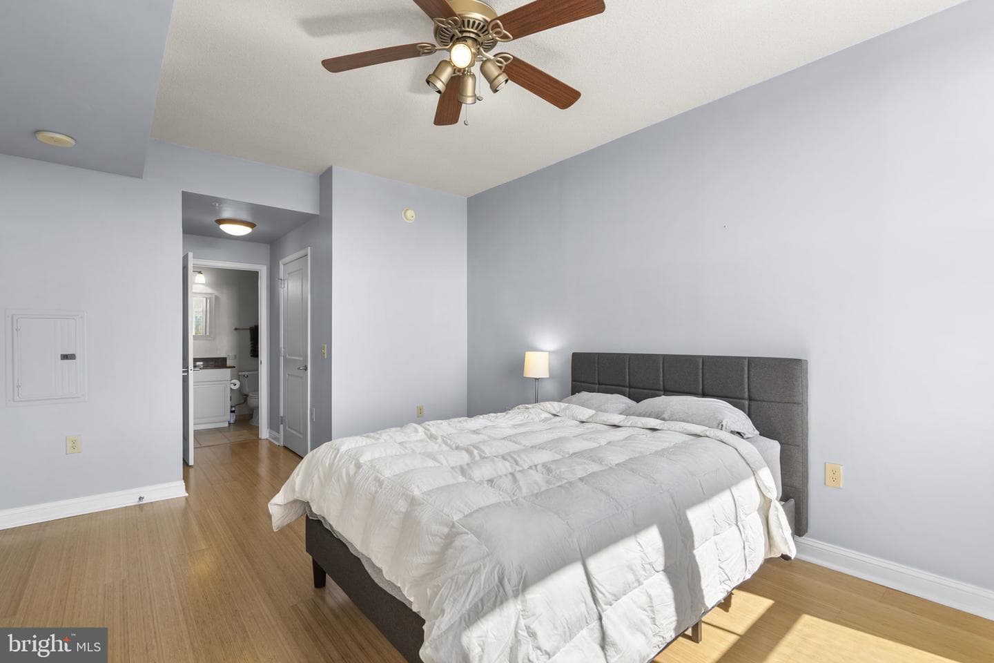 11760 Sunrise Valley Drive #905 photo 21