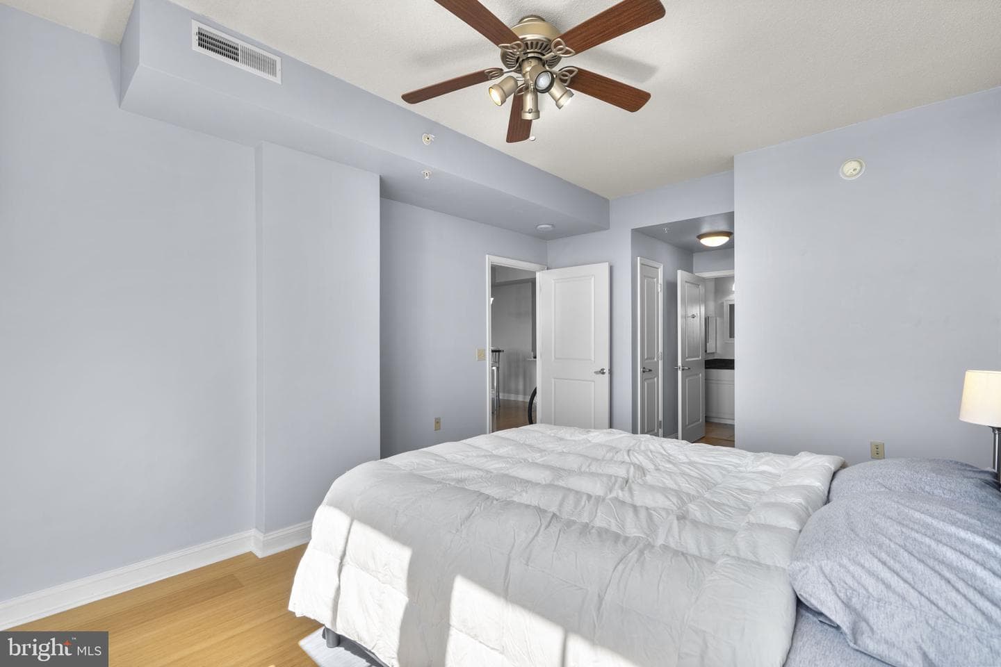 11760 Sunrise Valley Drive #905 photo 22