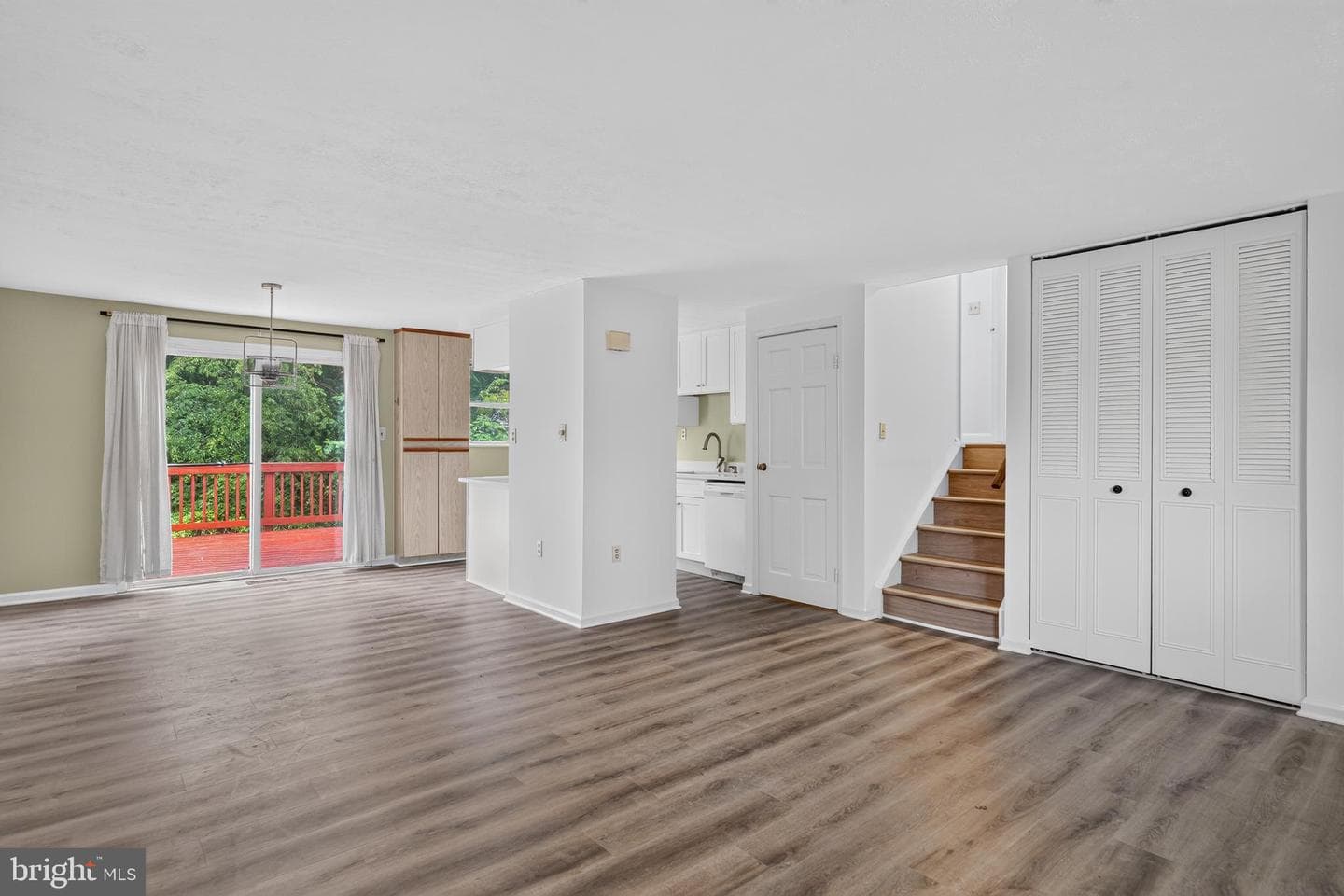 4312 Rolling Stone Way photo 5