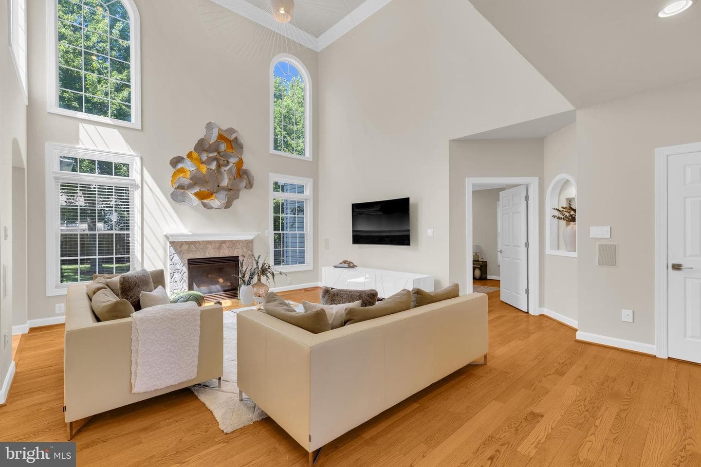 9800 John Robert Way photo 26