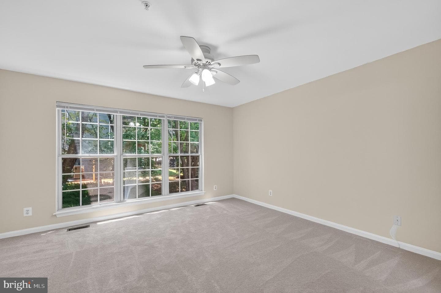 2293 Village Crossing Road photo 12