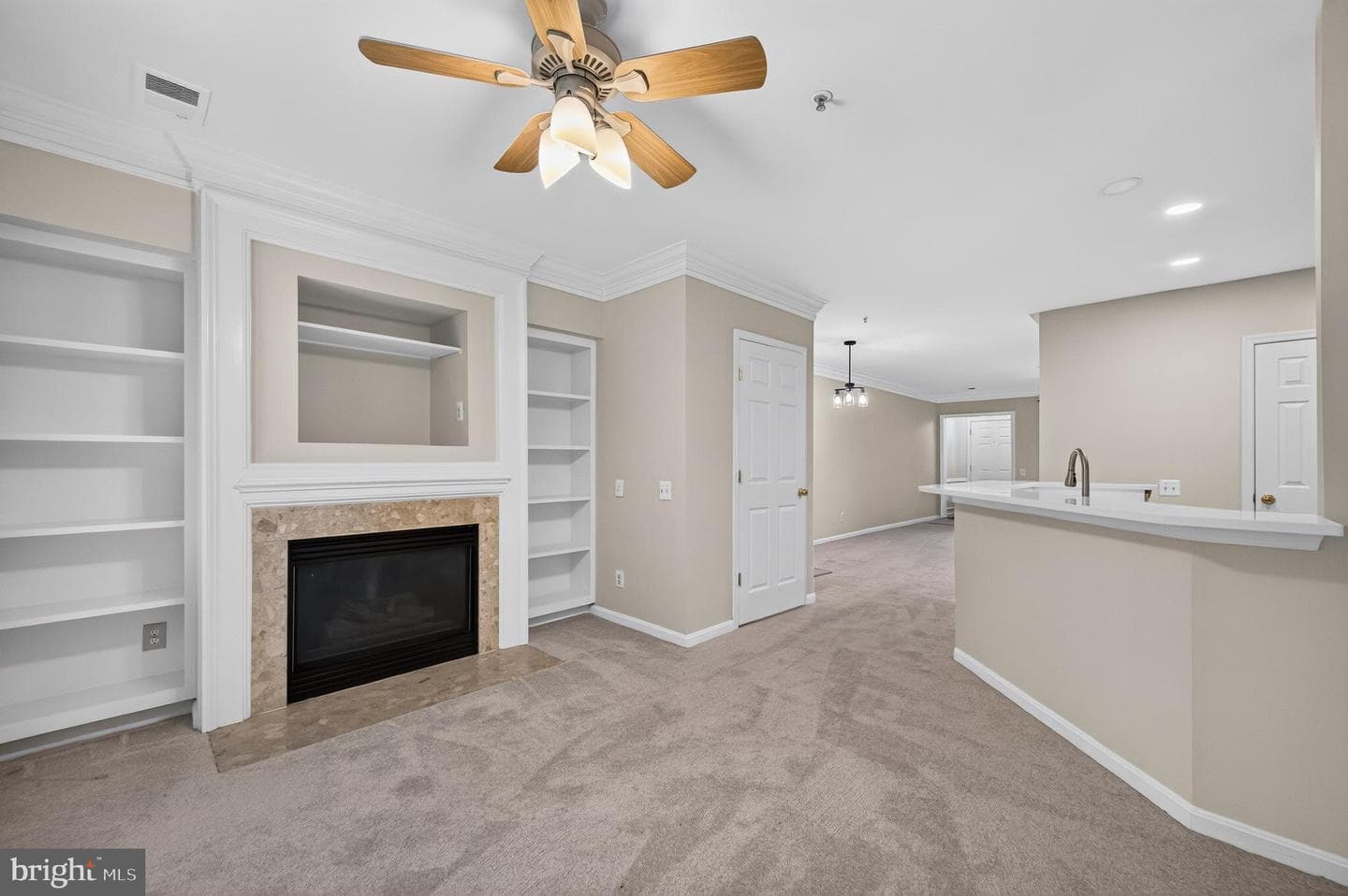 2293 Village Crossing Road photo 6