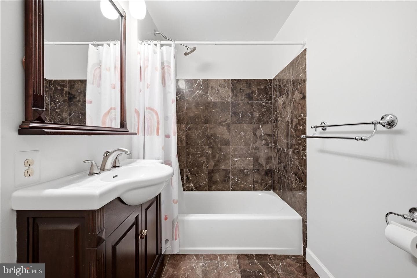 6004 Telegraph Road photo 24