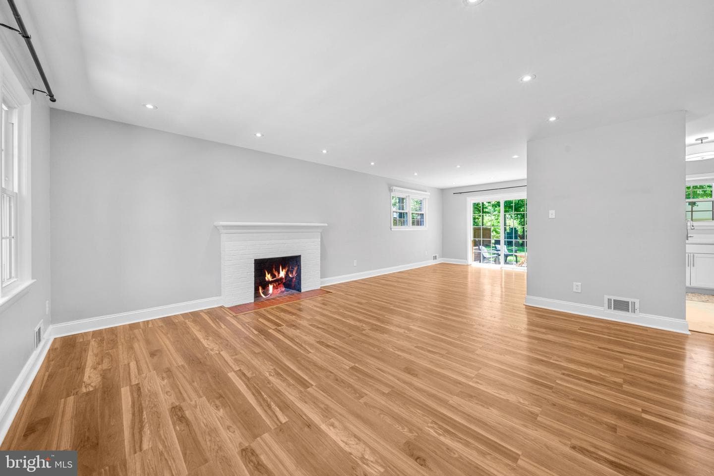 14711 Carlbern Drive photo 13
