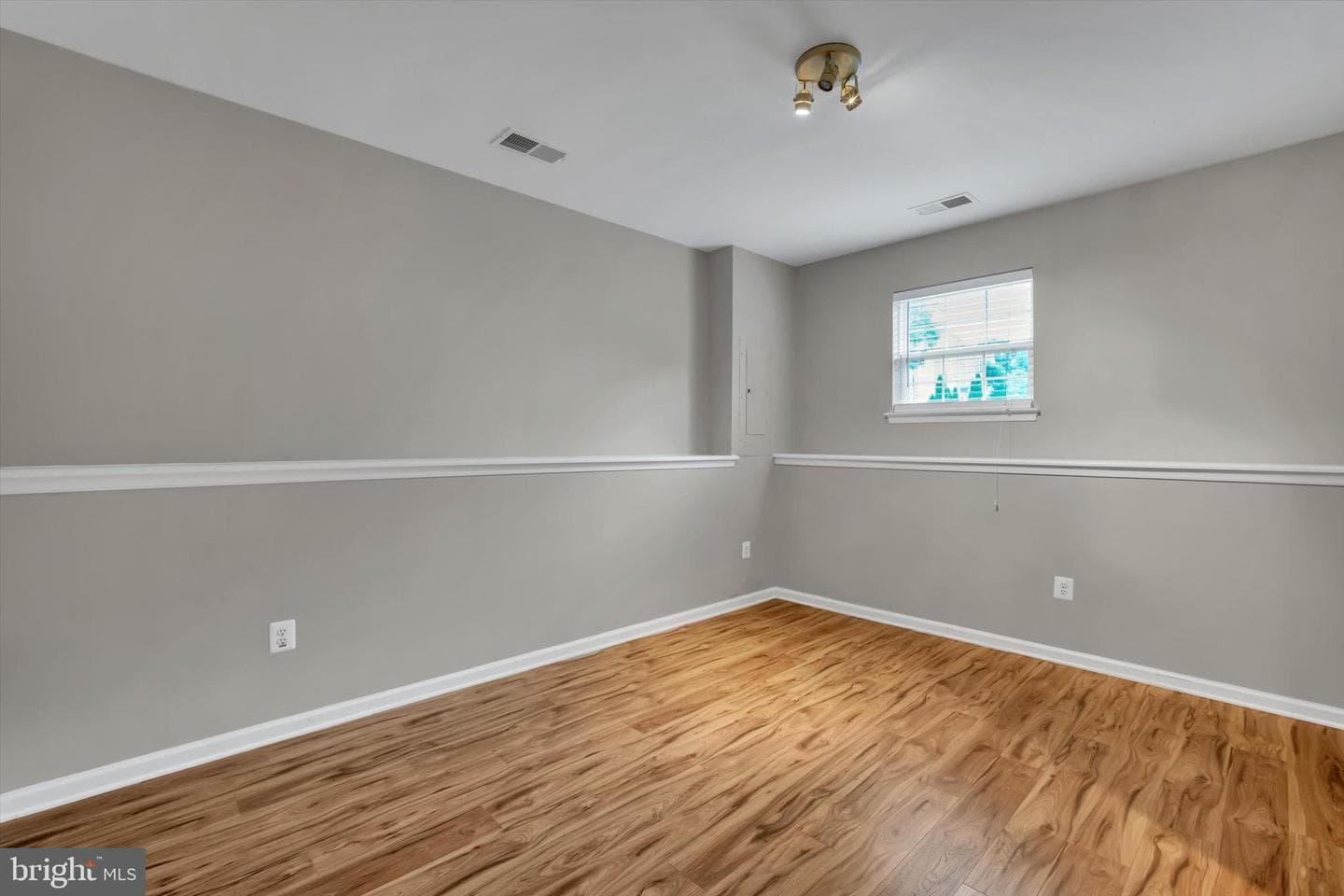 4579 Derring Lane photo 25