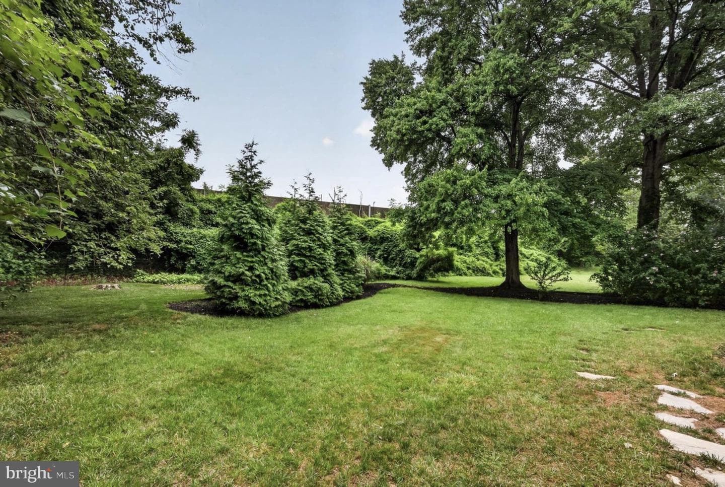 7608 Salem Road photo 12