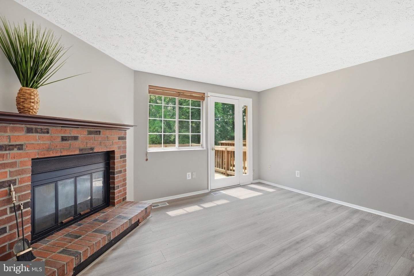 8759 Kanawha Court photo 11
