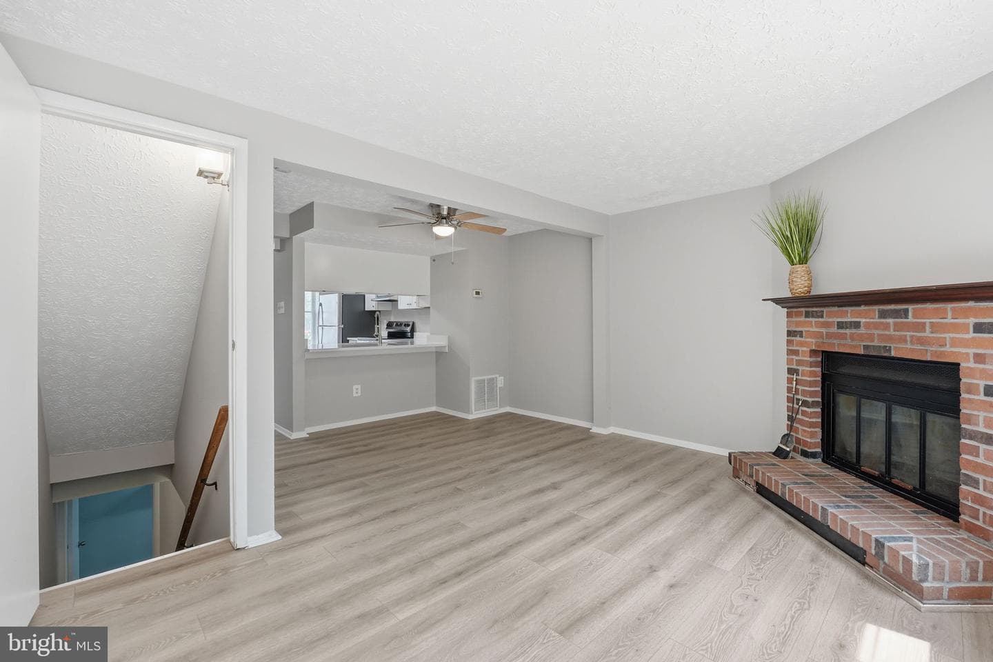 8759 Kanawha Court photo 14