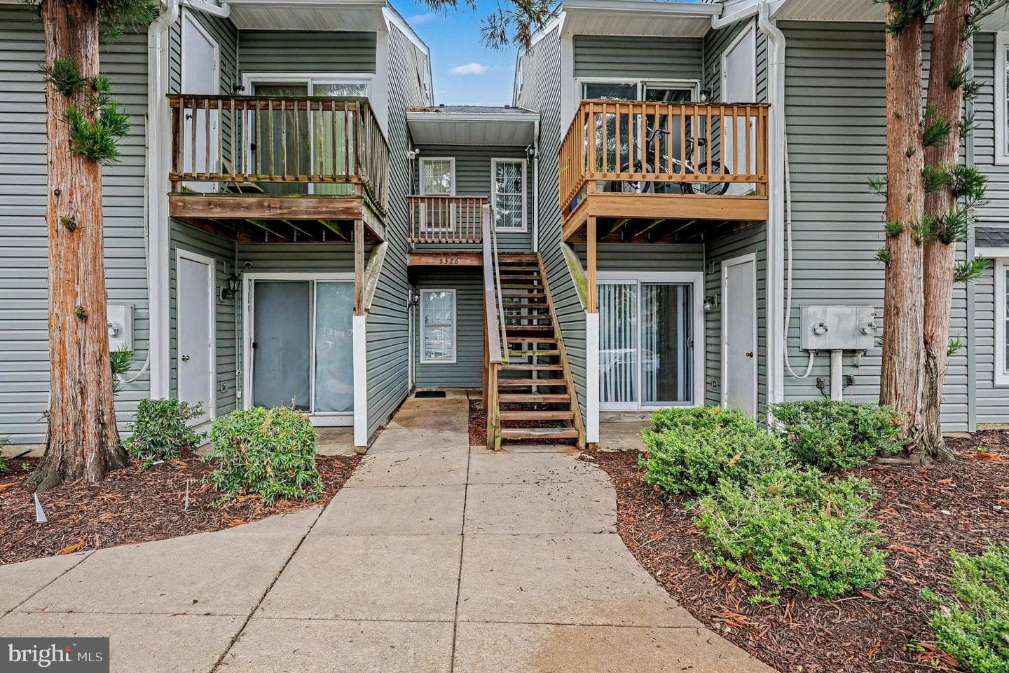 5386 Bedford Terrace #b photo 24