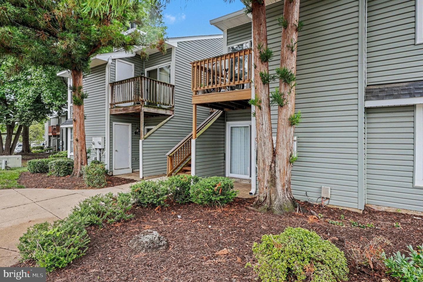 5386 Bedford Terrace #b photo 26