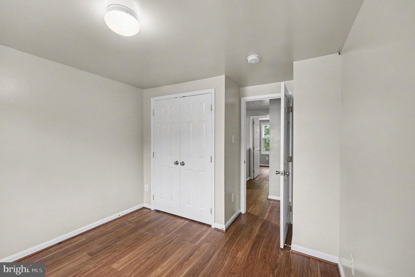 8309 Pondside Terrace photo 17