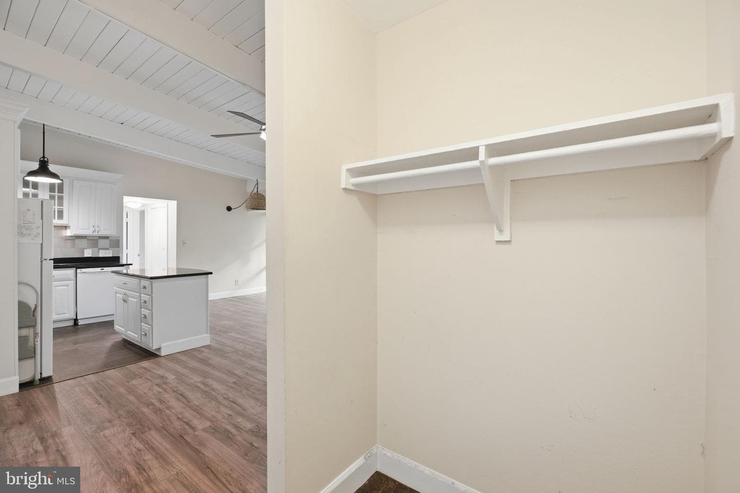 7740 Donnybrook Ct # 202 photo 5