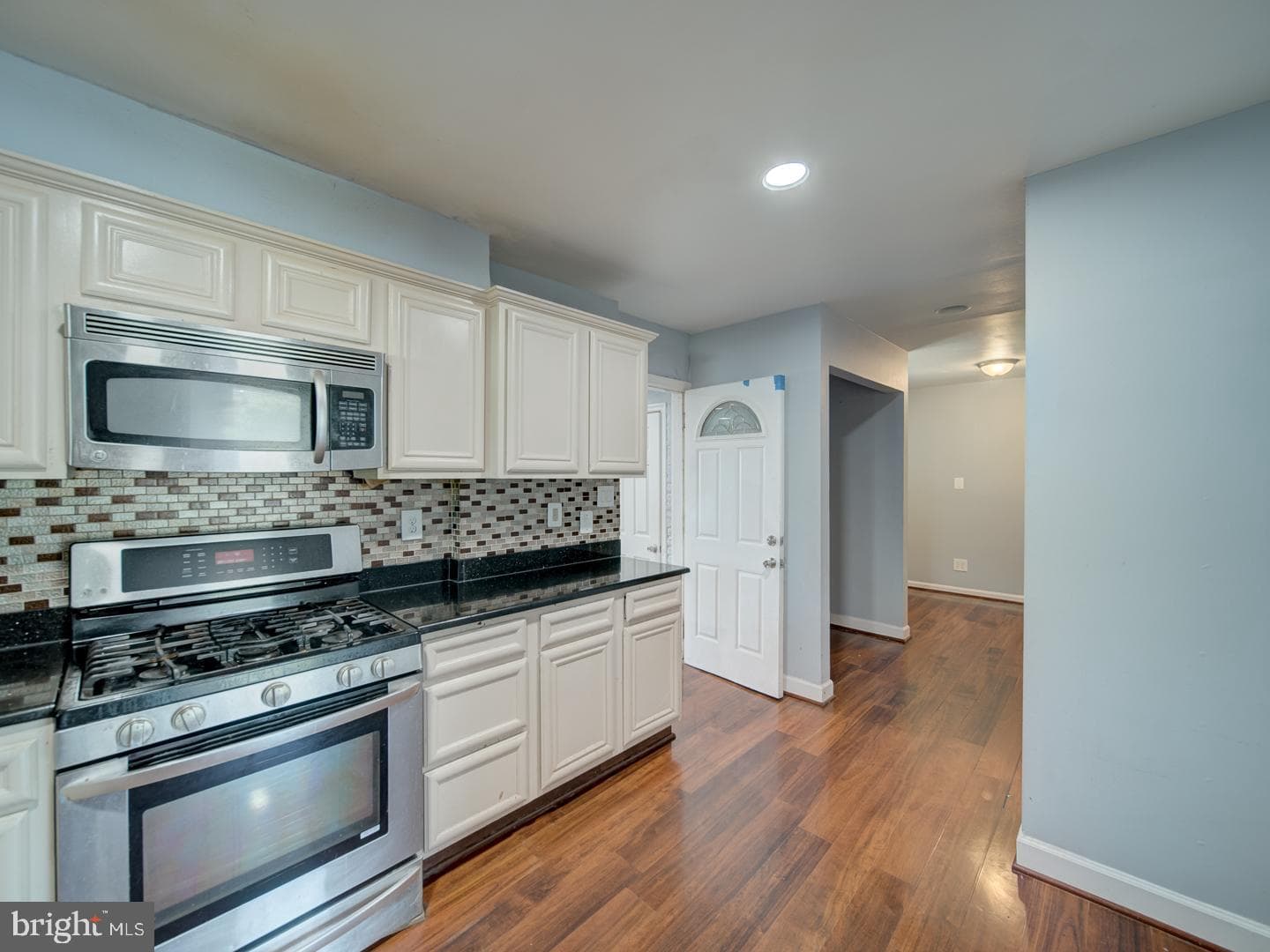 2508 Fleming Street photo 29