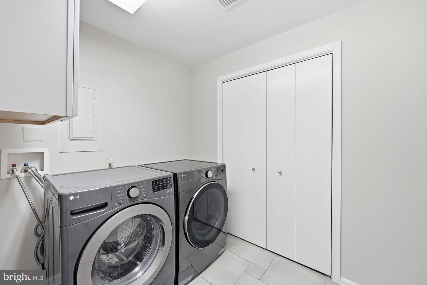8607 Pilgrim Court photo 33