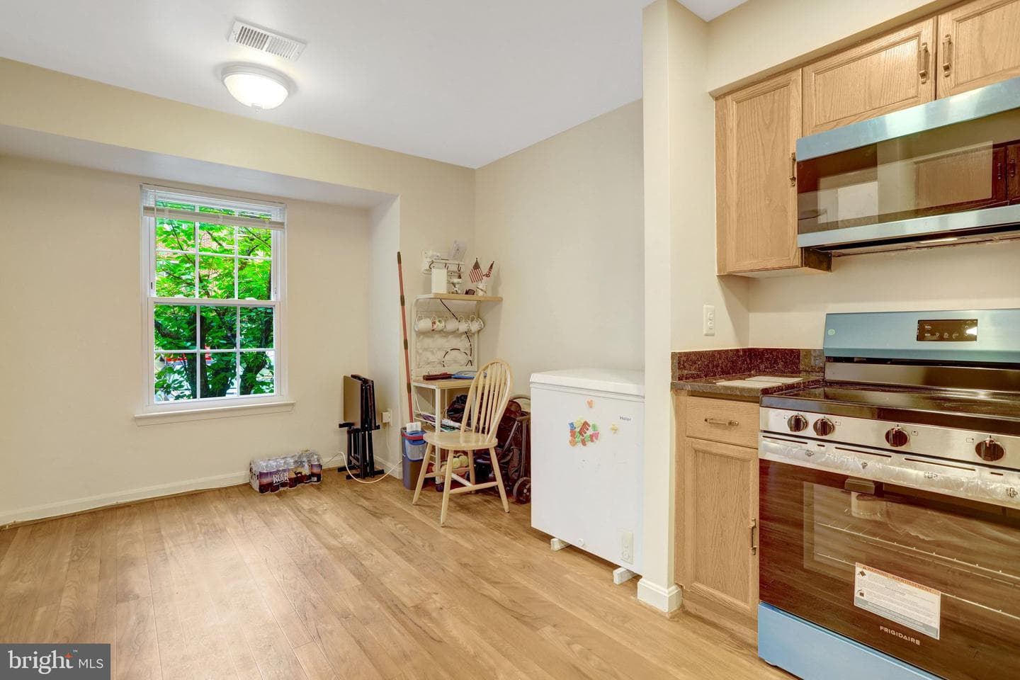 6167 Castletown Way photo 5