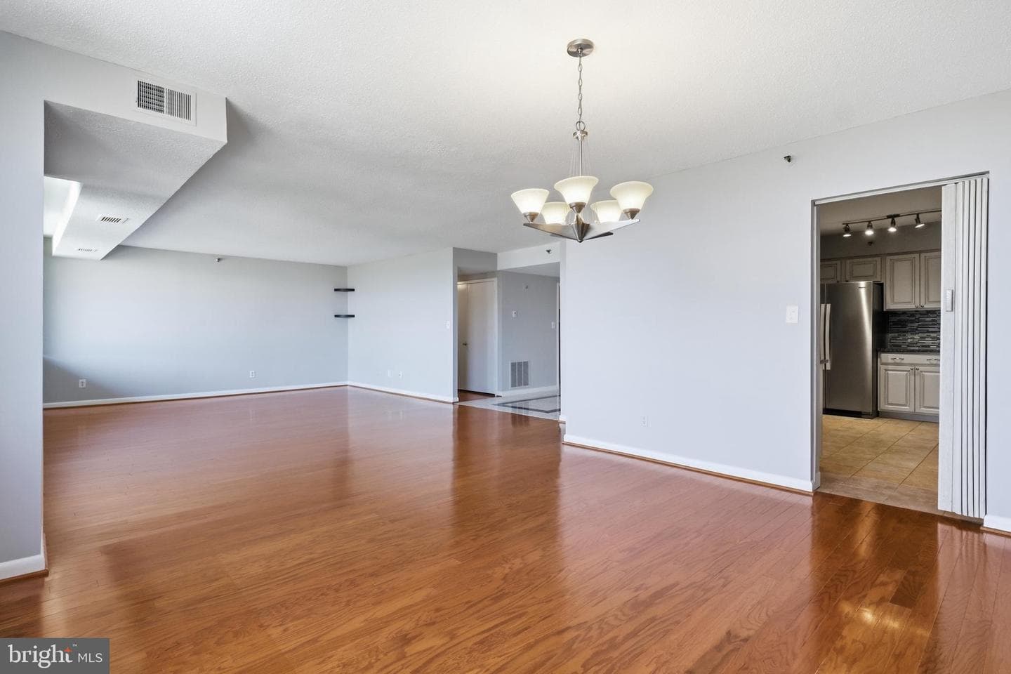 3709 S George Mason Drive #1305 E photo 12