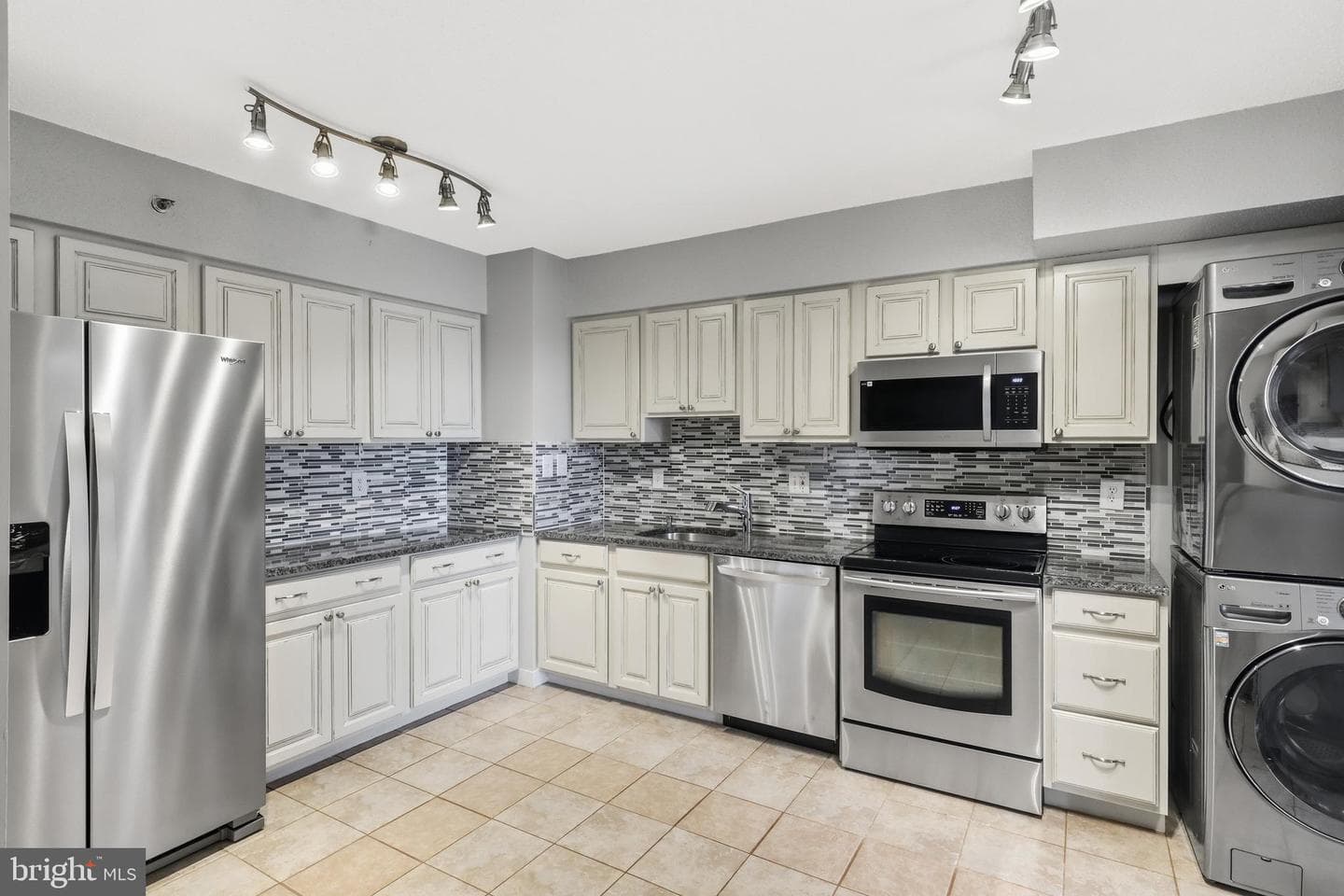 3709 S George Mason Drive #1305 E photo 14