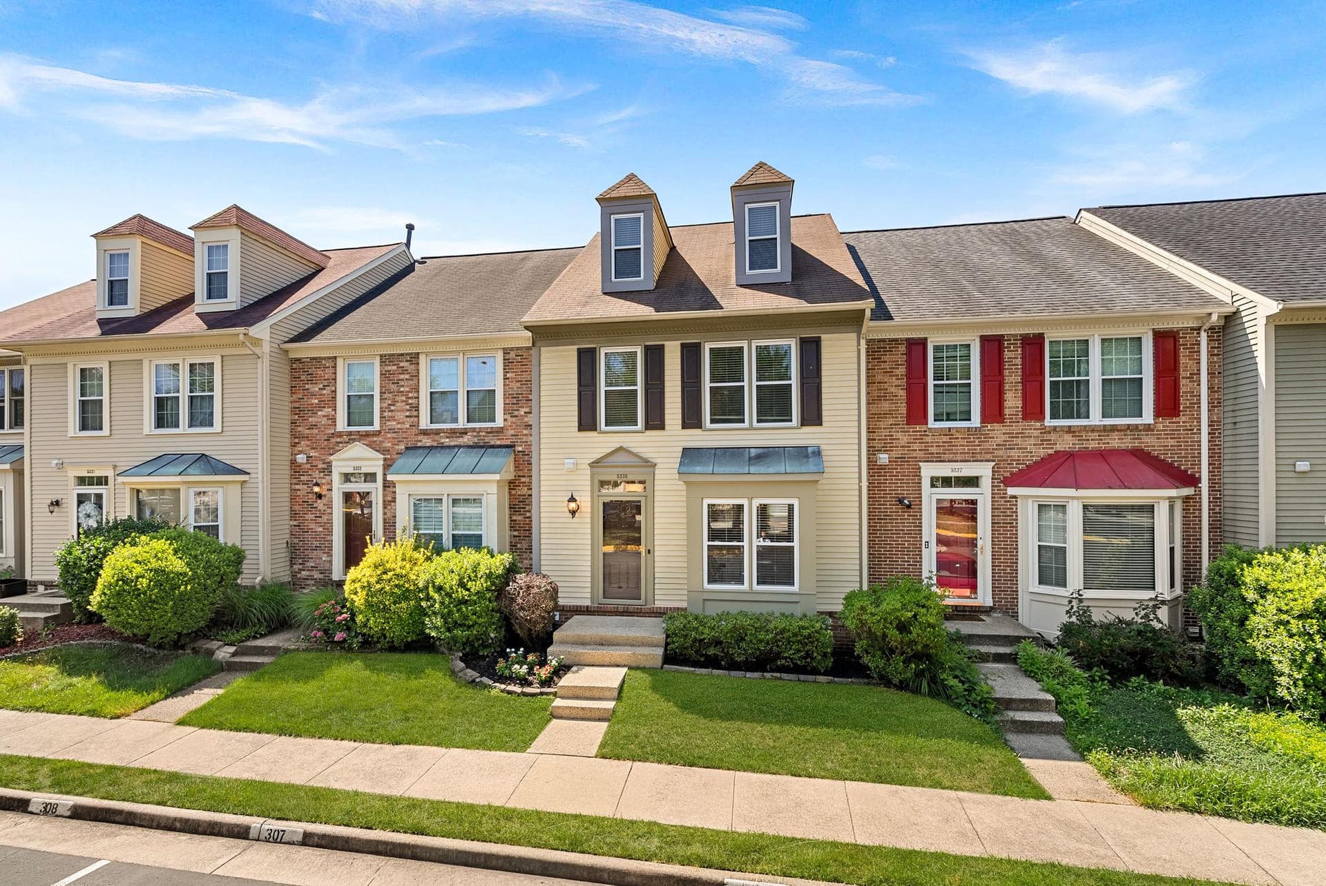5335 Buxton Court, Alexandria