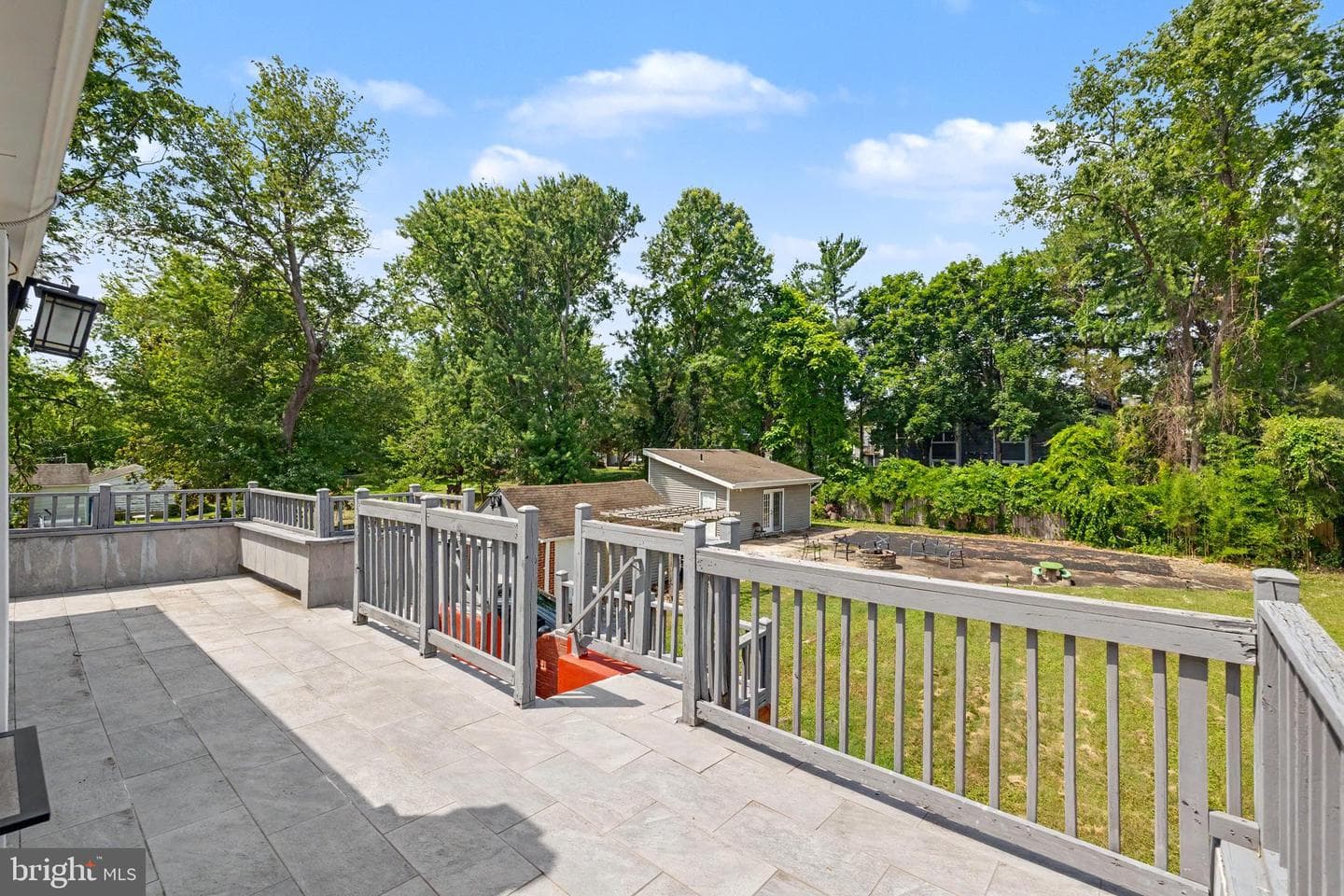 8608 Woodlawn Court photo 40